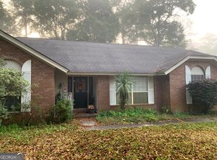 400 Club Dr, Hinesville, GA 31313