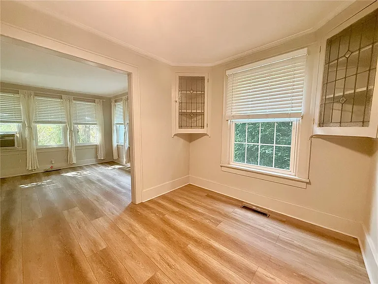 5156 Saint Paul Blvd — Photo 15