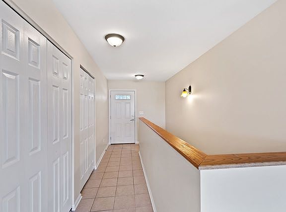 4th image of 665 Sherman St