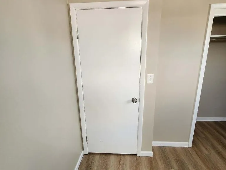 Unit Photo