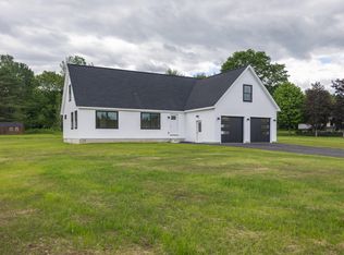 319 Harmons Corner Rd, Auburn, ME 04210