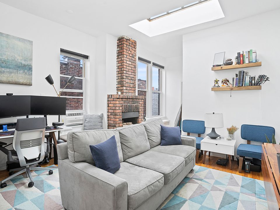 1st image of 573 2nd St APT 12