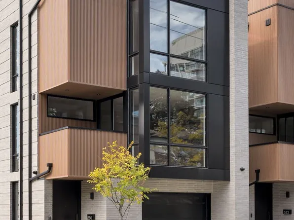 530 Duplex Ave, Toronto, ON M4R 1V7