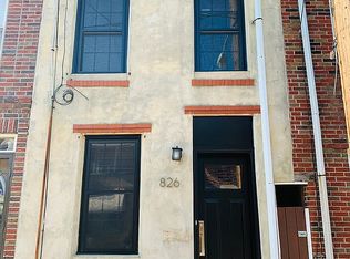 826 Sears St, Philadelphia, PA 19147
