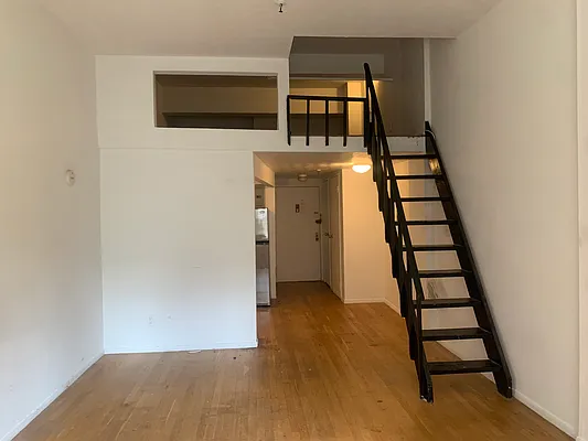 Rented by Prince Real Estate Associates LLC | media 7