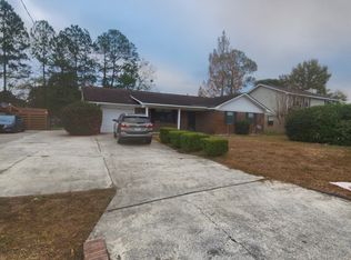 1017 Varnedoe St, Hinesville, GA 31313