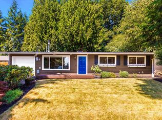 16242 NE 99th St, Redmond, WA 98052
