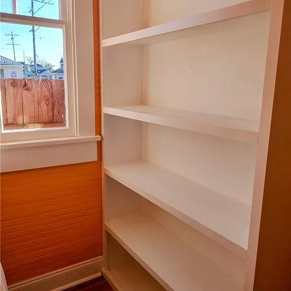 2717 Loyola Ave — Photo 17