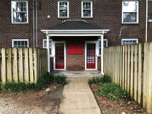 Back Entrance (600A is right side)