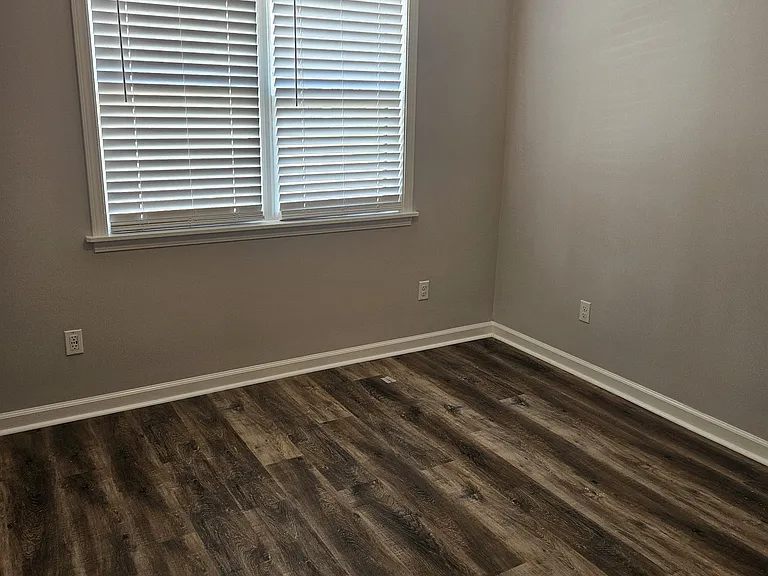 111 Woodberry St #L & R — Photo 5