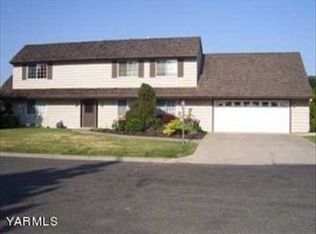 1116 S 46th Ave, Yakima, WA 98908