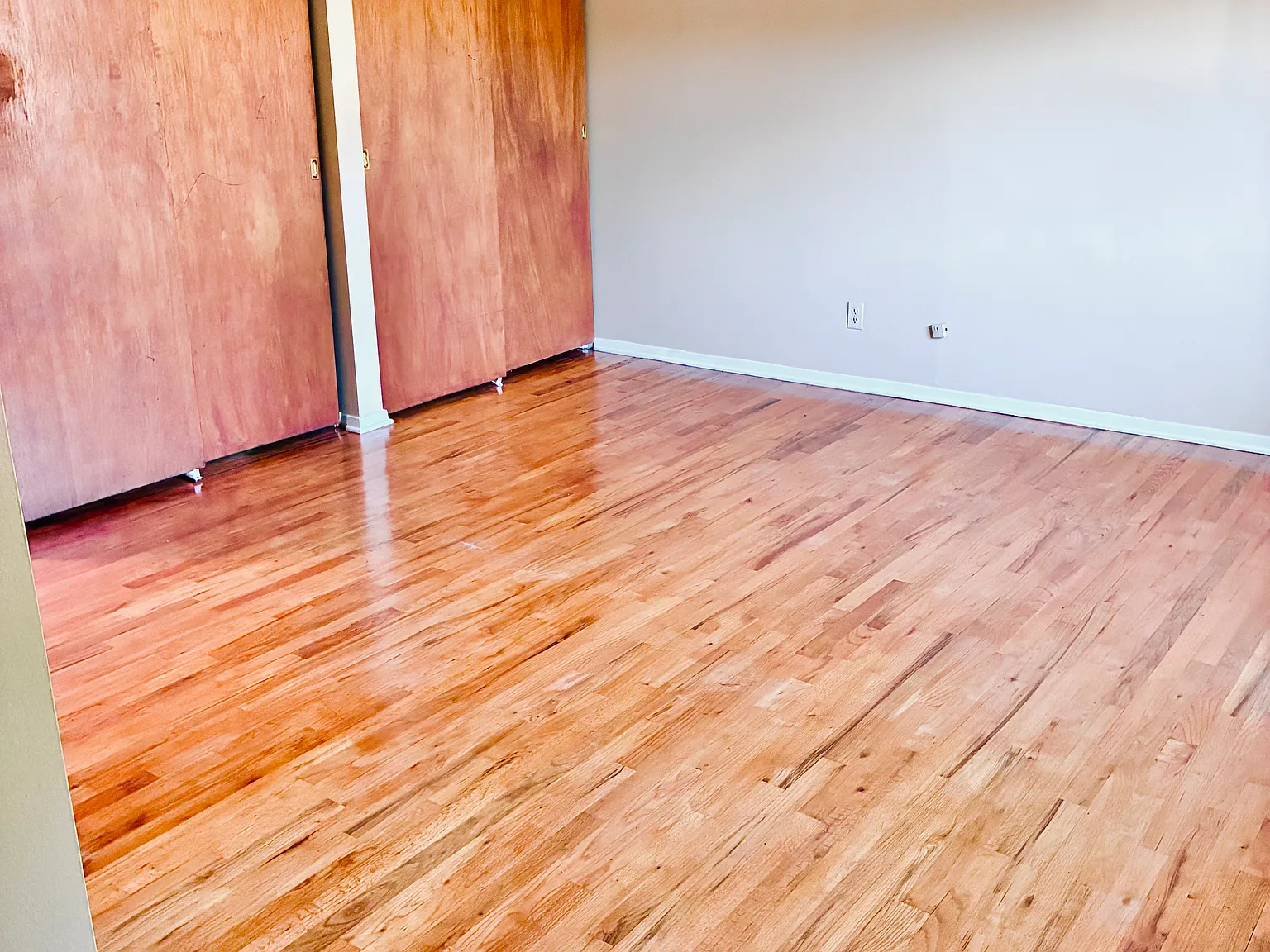 2 bed, 900 sqft, $1,100 — Photo 3