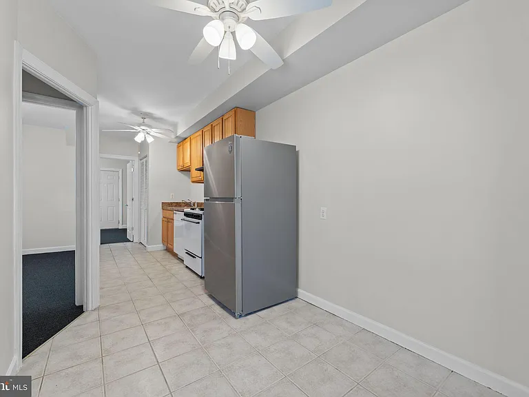 217 19th St NE — Photo 3