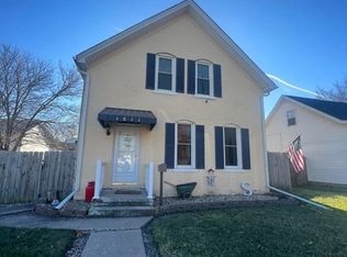 1411 W 16th St, Davenport, IA