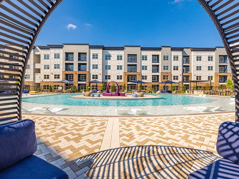 Enjoy lazy afternoons by the water.