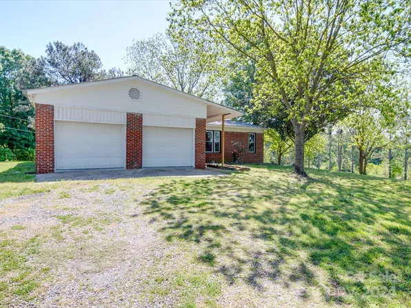 4524 Gaddys Ferry Rd, Norwood, NC 28128