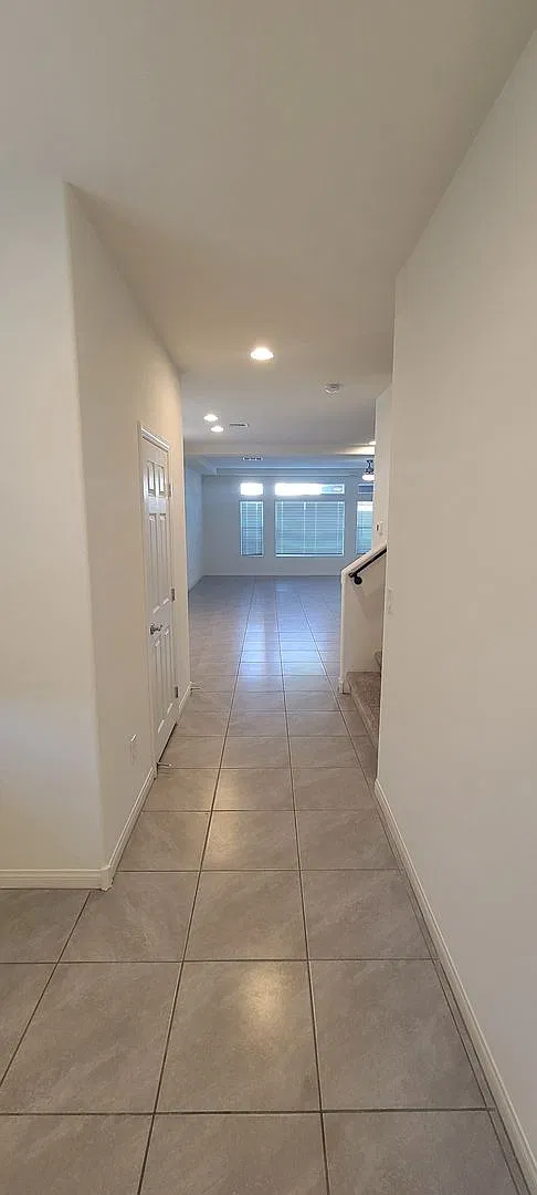Executive Living in SW Las Vegas — Photo 2