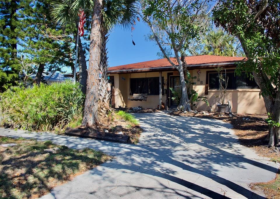 1st image of 925 LANTANA AVENUE