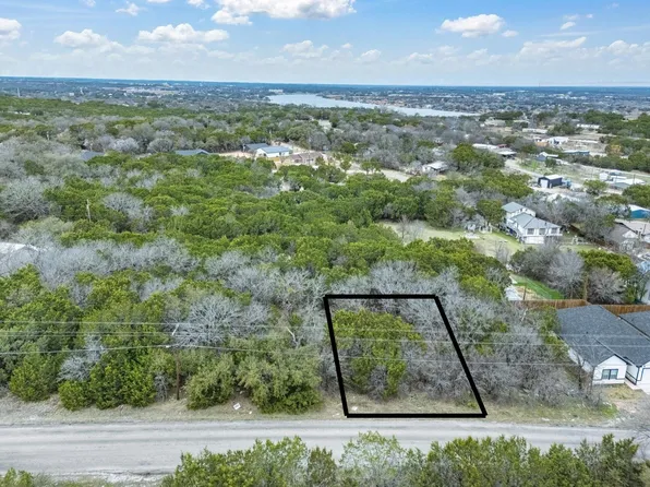 928 Ports O Call Dr, Granbury, TX 76048