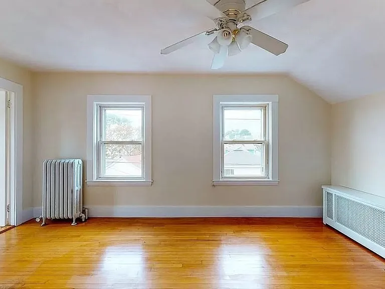 18 Tewksbury St #2 — Photo 6