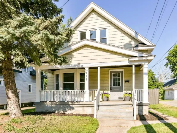 911 College Ave NE, Grand Rapids, MI 49503