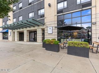 1 Carriage City Plz APT 1506, Rahway, NJ 07065