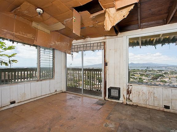 3rd image of 1347 Wanaka St