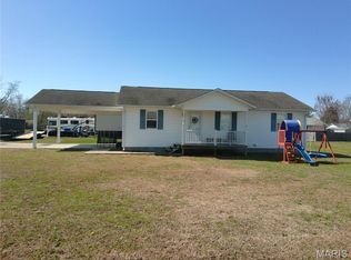 104 McClard St, Dexter, MO 63841