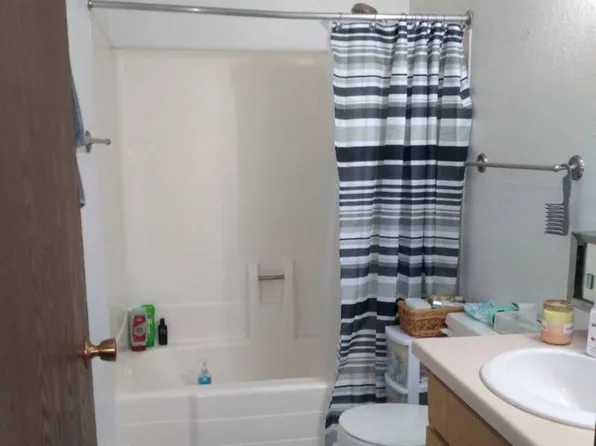 900 Lakeshore Dr #208, Moose Lake, MN 55767