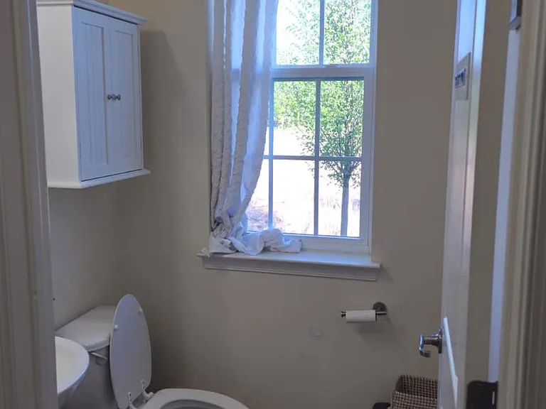 499 Lee Pl — Photo 4