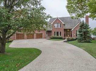8711 Otter Cove Cir, Indianapolis, IN