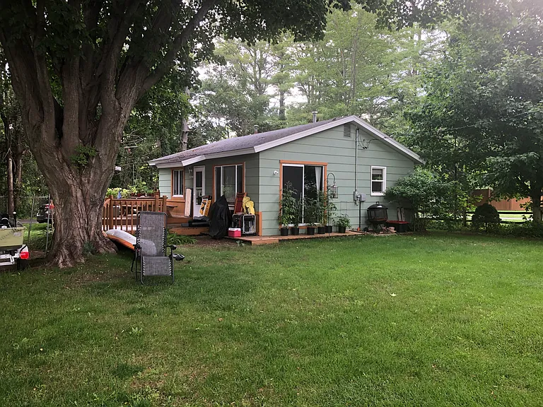 2390 Crockery Shores Rd — Photo 2