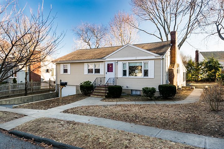 1st image of 6 Grandview Ave