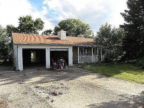 1st image of 5004 S River Dr