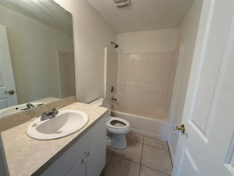3305 Circleville St — Photo 13