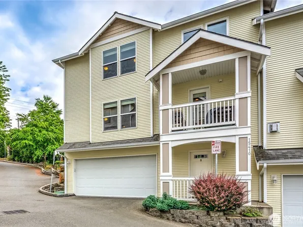 15410 40th Avenue W #8, Lynnwood, WA 98087