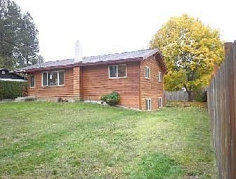 1st image of 610 E 11th Ave