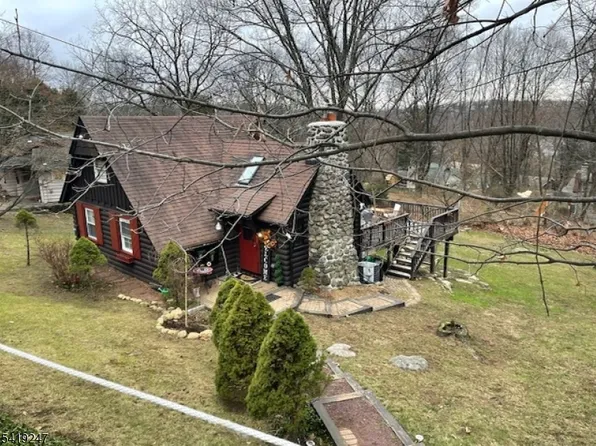 78 Woodlawn Rd, Sparta Twp., NJ 07871