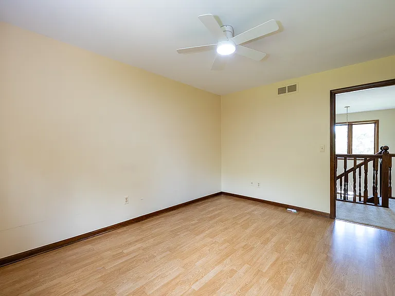 6275 Fairbrook Ct — Photo 10