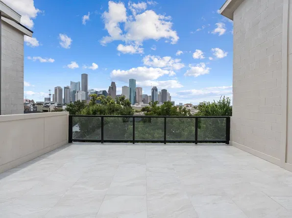 1222 Winter St, Houston, TX 77007