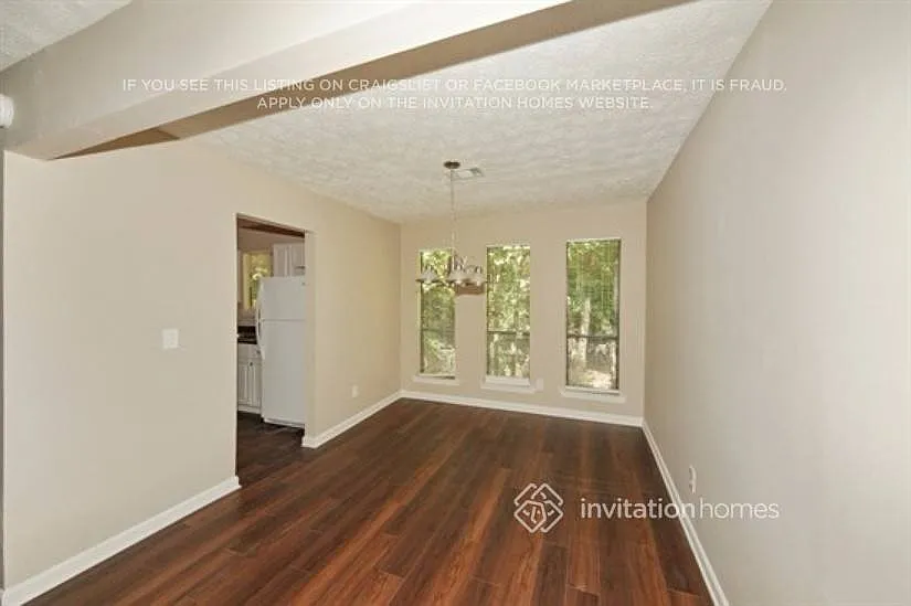 2399 Stonebridge Ln Duluth, GA 30096 — Photo 4