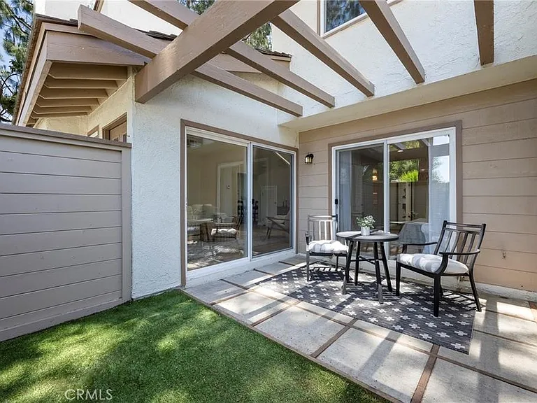 801 Vista Ct — Photo 27