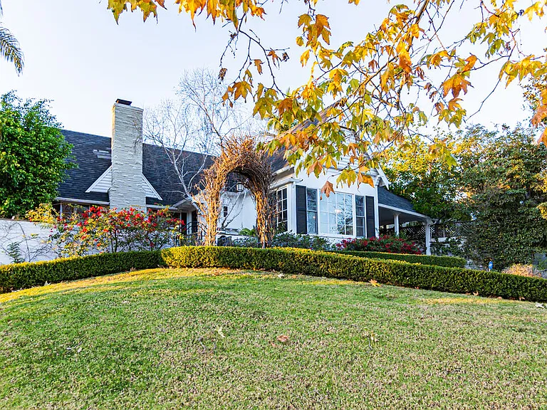 863 Manning Ave — Photo 43
