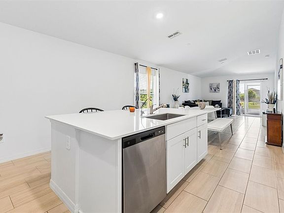 4th image of 3511 GREAT PARK CT