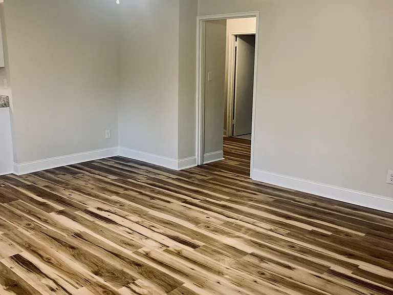 335 Pierce Ave #335 — Photo 16