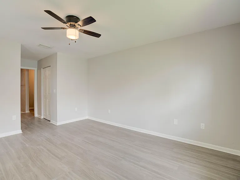 9244 Roan Ln #B — Photo 17