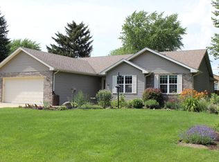 1004 114th St, Pleasant Prairie, WI 53158