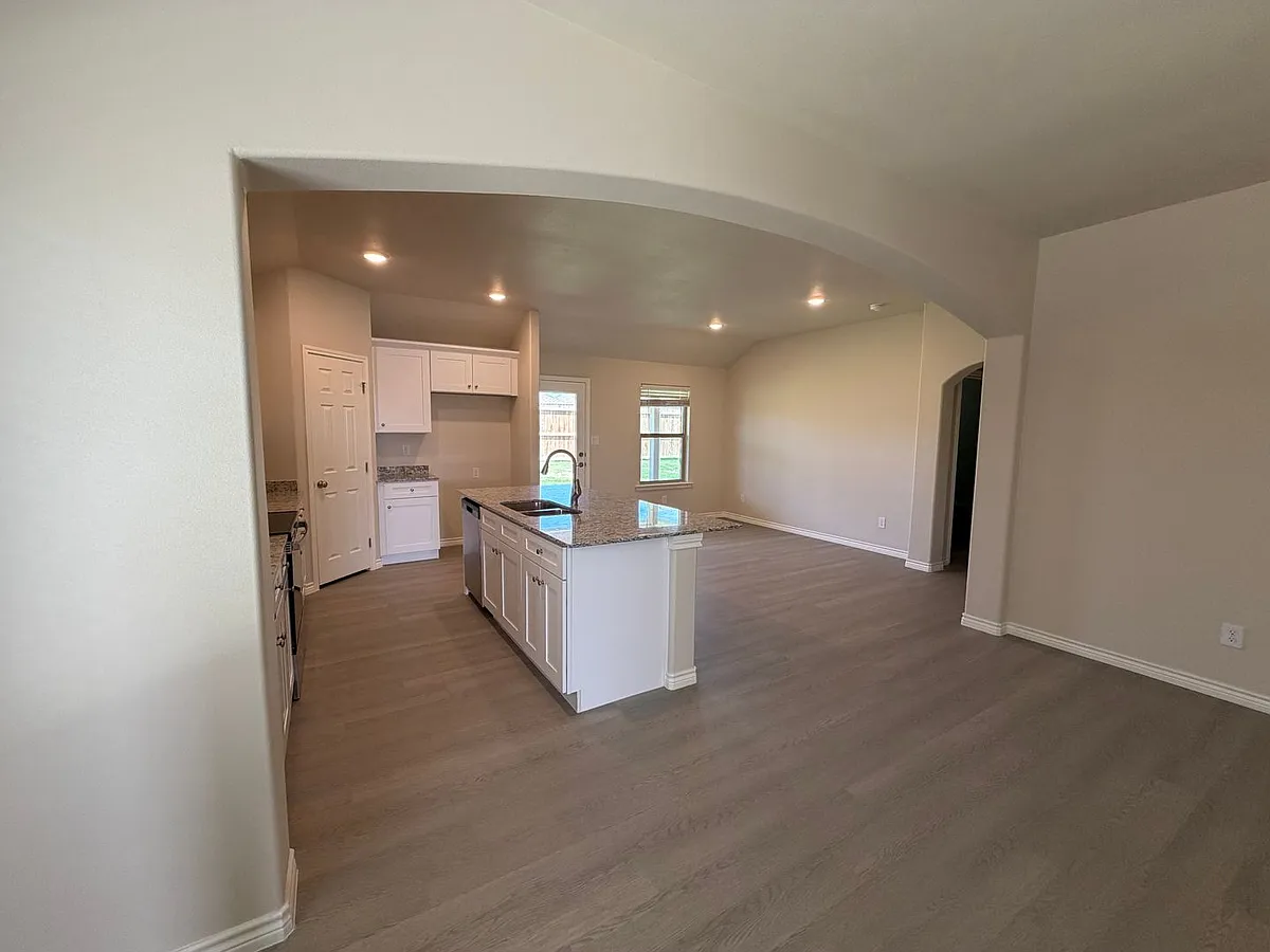 Building Photo - 1300 Bajada St