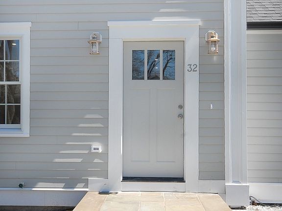 2nd image of 32 Hickory Cliff Rd
