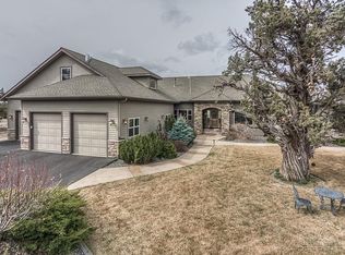 17750 SW Mount Adams Loop, Powell Butte, OR 97753